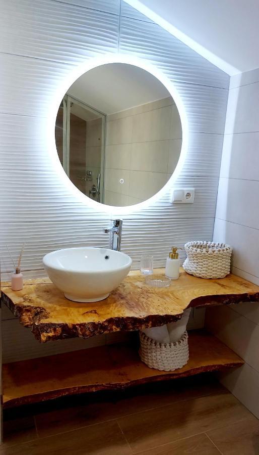 "Campello Beachside Duplex, Coastal Escape, Only 50 Meters From Sea" 坎佩略 外观 照片